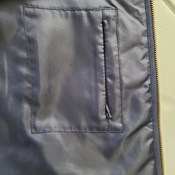 J Crew Plush Fleece Excursion Vest in Navy Blue - Picture 7 of 7